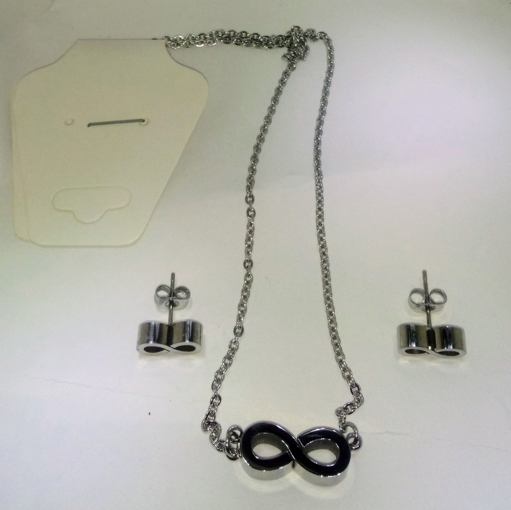 Infinity jewelery set